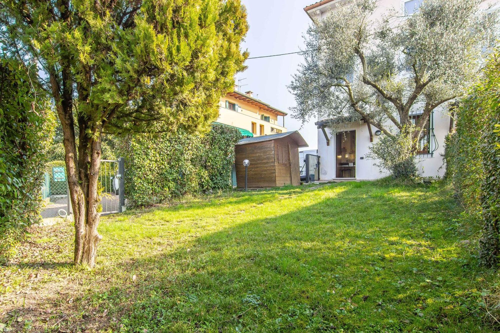 Casa Olivia Private Garden & Parking *