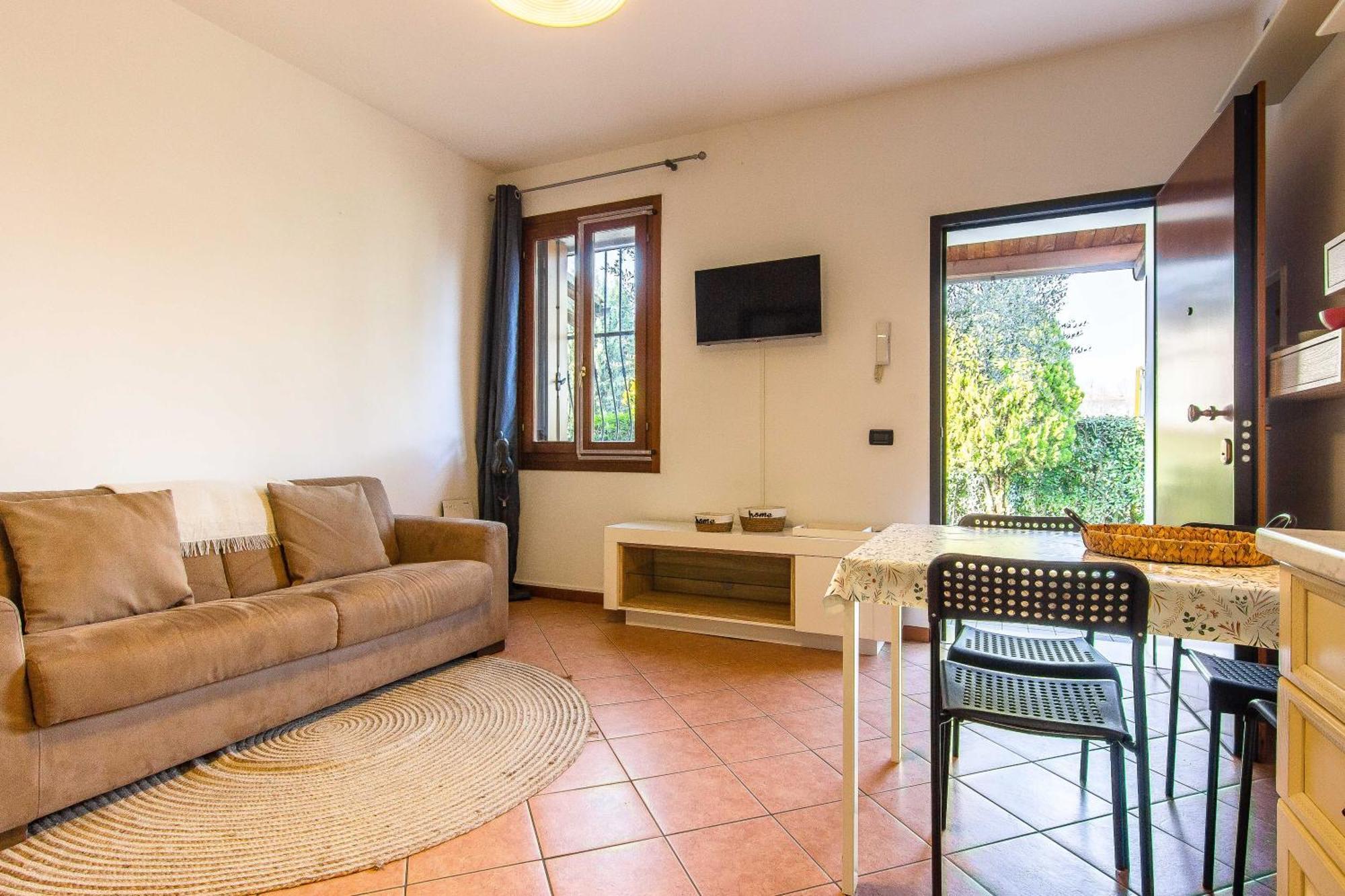 Casa Olivia Private Garden & Parking *
